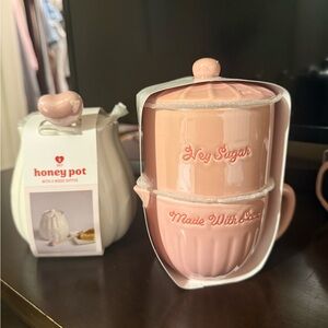 Viral target valentines set honey pot & sugar set